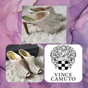 VINCE CAMUTO leather platform sandals